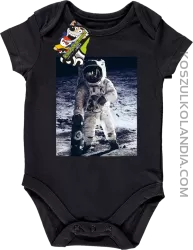 Kosmonauta z deskorolką - Body dziecięce czarne 